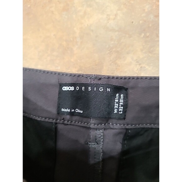 ASOS DESIGN Grey Pleated Chino Pants Size 32 x 30 Tapered Preppy Casual Work - Picture 3 of 6